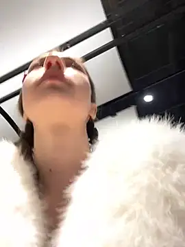 Snapshot of Lia__Love chatting on January 22, 2025, 1:21 pm Lia Love online show from January 22, 2025, 1:21 pm