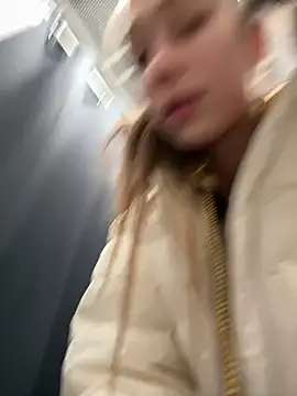 Snapshot of Lia__Love chatting on March 18, 2025, 1:20 pm Lia Love online show from March 18, 2025, 1:20 pm