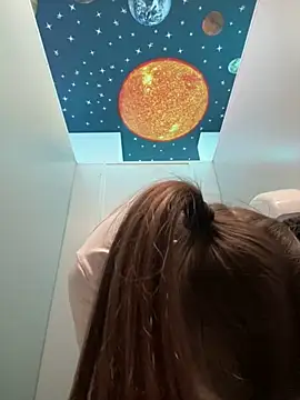 Snapshot of Lia__Love chatting on March 18, 2025, 4:26 pm Lia Love online show from March 18, 2025, 4:26 pm