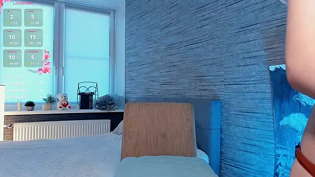 MerylHedley online show from February 19, 2025, 1:39 pm