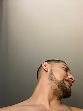 Snapshot of MrSoulMommy chatting on December 20, 2024, 7:01 am MrSoulMommy online show from December 20, 2024, 7:01 am