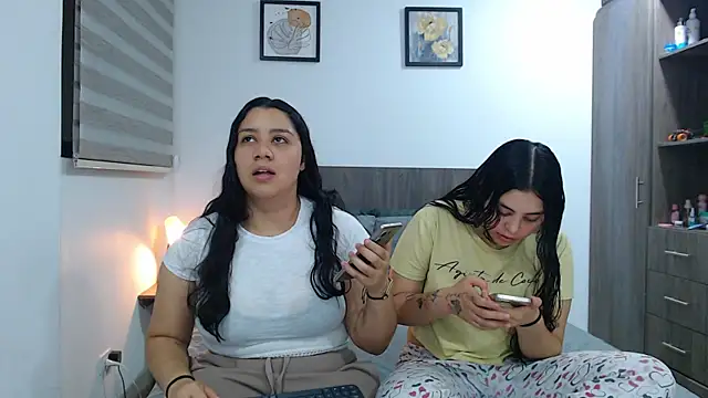 Scarlett Jazmin online show from April 12, 2026, 2:38 am