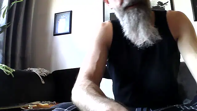 Kingsscepter online show from February 1, 2025, 9:32 am