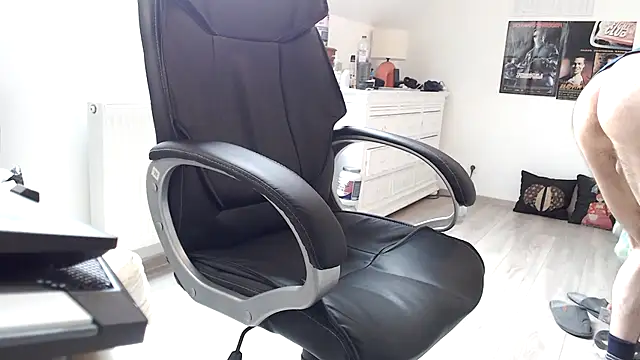 SteveStiffbone online show from March 12, 2025, 11:20 am