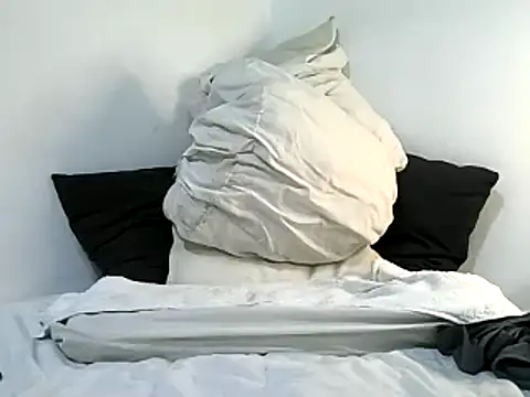 bruce bigg online show from February 11, 2025, 3:40 am