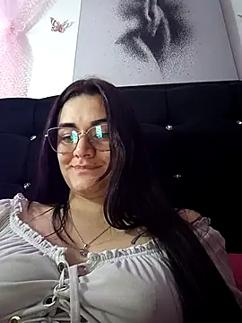 Hanna Kinsley online show from February 20, 2025, 11:21 pm