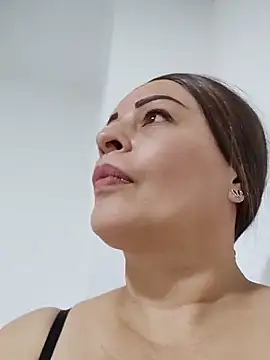  Prinscarlet  online show from November 23, 2025, 4:34 am