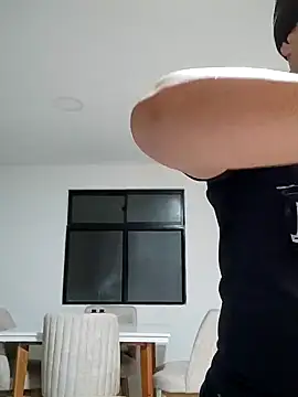 Snapshot of _Prinscarlet_ chatting on April 11, 2026, 4:17 am Prinscarlet online show from April 11, 2026, 4:17 am