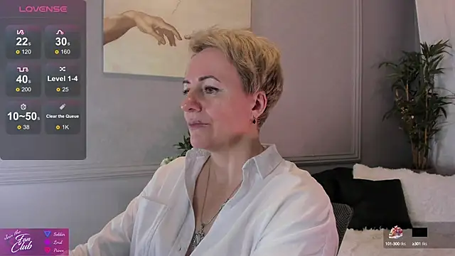 Nika Smit online show from January 18, 2025, 12:04 pm