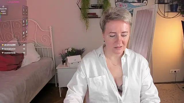 Snapshot of Nika_Smit chatting on May 16, 2026, 10:36 am Nika Smit online show from May 16, 2026, 10:36 am