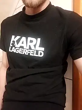 hoot denis28 online show from March 23, 2025, 6:37 am