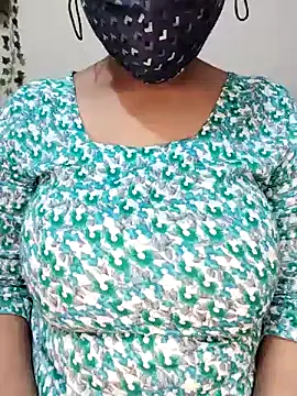 Snapshot of Nilanjona-Ray chatting on January 11, 2026, 5:40 pm Nilanjona-Ray online show from January 11, 2026, 5:40 pm