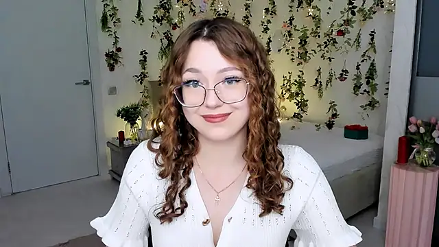 SereneFlame online show from April 3, 2026, 4:05 pm