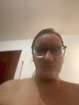 gloria7v05 online show from February 7, 2026, 12:20 pm