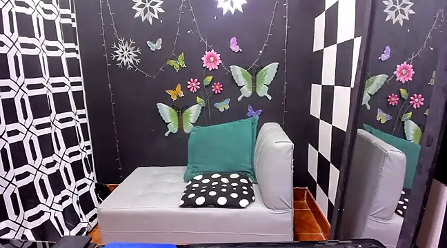 MikeRose94 online show from February 1, 2025, 1:34 am