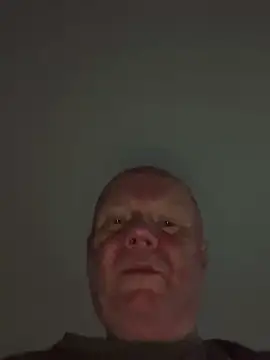 Snapshot of masterjerseyjoe chatting on January 20, 2025, 12:18 pm masterjerseyjoe online show from January 20, 2025, 12:18 pm