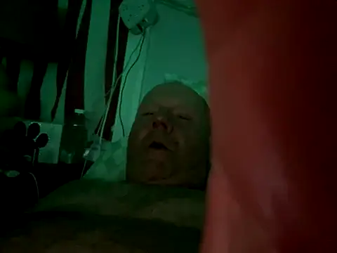 Snapshot of masterjerseyjoe chatting on October 10, 2025, 8:02 am masterjerseyjoe online show from October 10, 2025, 8:02 am