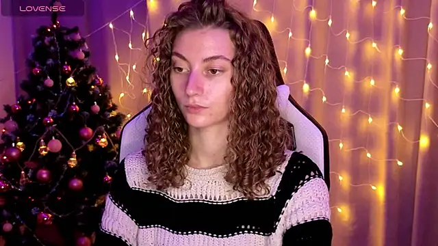 lady curls online show from December 28, 2024, 11:16 pm