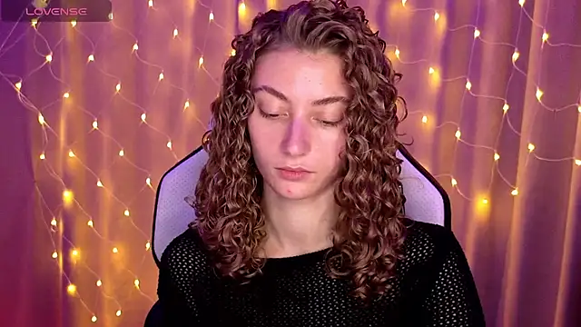 lady curls online show from January 8, 2025, 10:48 pm