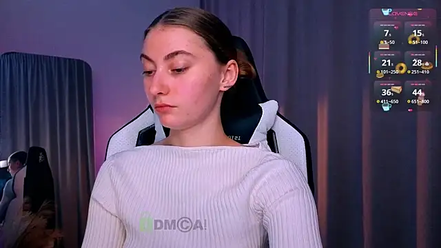 lady curls online show from September 30, 2025, 8:47 pm