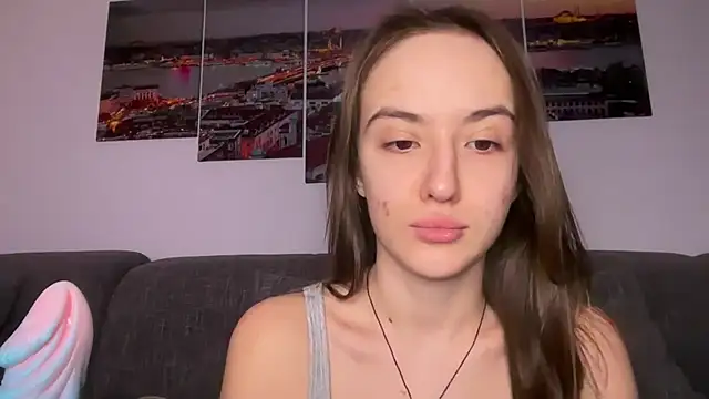 EmilyWi  online show from February 2, 2026, 10:08 pm