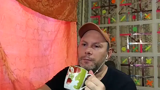 Snapshot of AgnichBan chatting on January 10, 2025, 3:39 am AgnichBan online show from January 10, 2025, 3:39 am