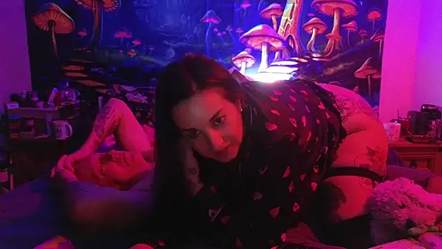 tattoomilf86 online show from February 14, 2025, 11:20 pm