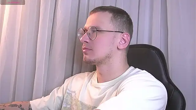 Snapshot of vance_rulez chatting on January 15, 2026, 6:22 pm vance rulez online show from January 15, 2026, 6:22 pm