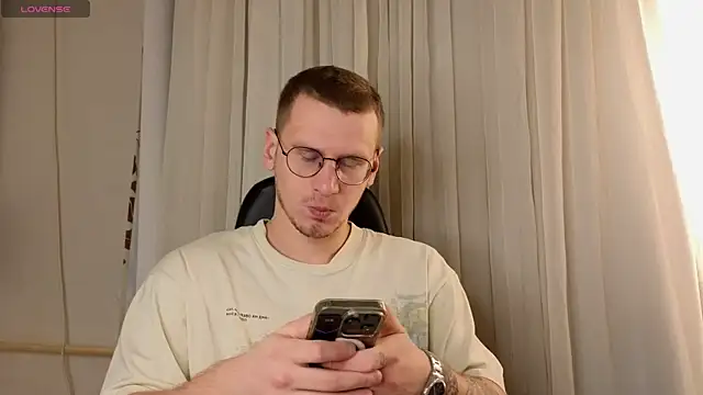 Snapshot of vance_rulez chatting on January 17, 2026, 7:39 pm vance rulez online show from January 17, 2026, 7:39 pm