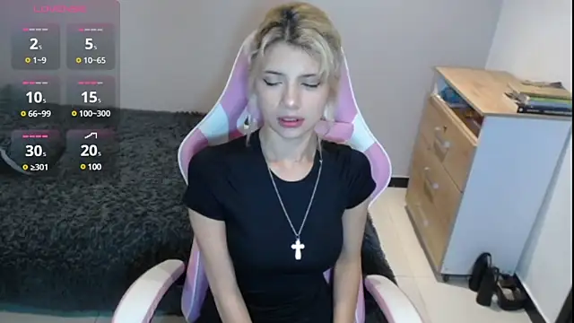 HiScarlett online show from January 31, 2025, 9:37 am