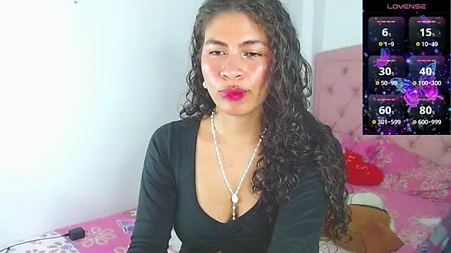 Cynthia hazel online show from September 15, 2025, 8:14 am