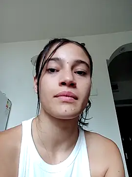 Virgin Pussy Love online show from September 11, 2025, 1:55 pm