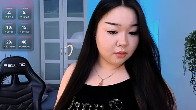 Snapshot of mei_honey_ chatting on March 8, 2025, 2:30 pm mei honey  online show from March 8, 2025, 2:30 pm