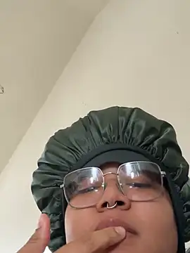 Ectorius online show from March 17, 2026, 6:33 pm