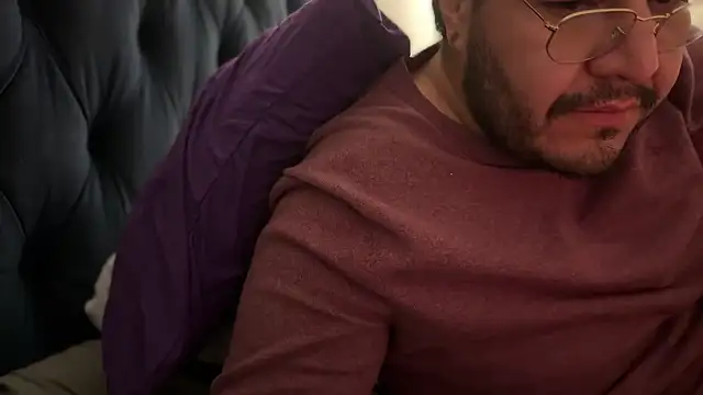 Snapshot of bearcloudcomputa chatting on January 28, 2025, 8:57 am bearcloudcomputa online show from January 28, 2025, 8:57 am