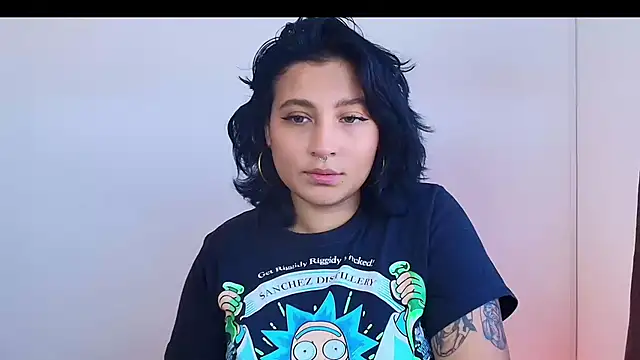 Pauilina online show from January 22, 2025, 1:32 pm