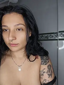 Pauilina online show from March 21, 2026, 11:48 am