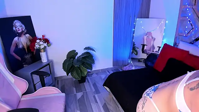 BRITHANY SPARK online show from January 6, 2025, 7:13 pm