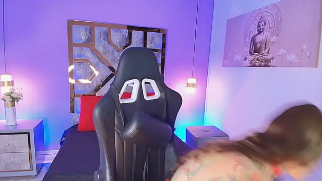 BRITHANY SPARK online show from September 20, 2025, 4:02 am