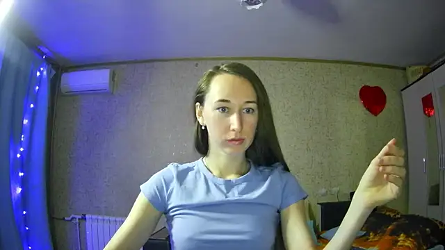 Snapshot of --Model--2 chatting on December 5, 2024, 11:51 pm --Model--2 online show from December 5, 2024, 11:51 pm