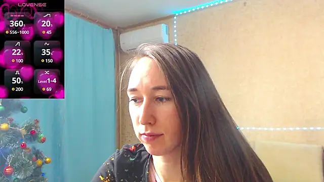 Snapshot of --Model--2 chatting on February 2, 2025, 5:26 pm --Model--2 online show from February 2, 2025, 5:26 pm