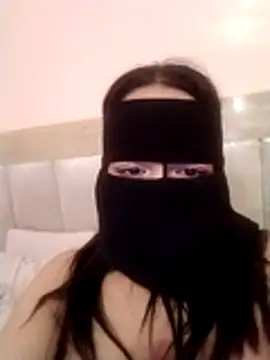 Snapshot of nadya-74 chatting on December 5, 2025, 8:27 pm nadya-74 online show from December 5, 2025, 8:27 pm