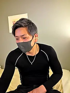 da--------i online show from November 29, 2025, 2:20 pm