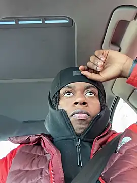 Snapshot of tokenkingtn chatting on February 22, 2025, 8:09 pm tokenkingtn online show from February 22, 2025, 8:09 pm