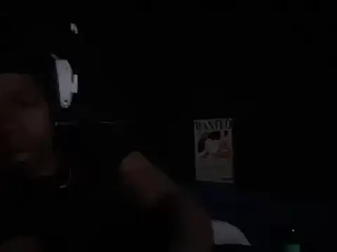 Snapshot of tokenkingtn chatting on March 8, 2025, 5:28 am tokenkingtn online show from March 8, 2025, 5:28 am