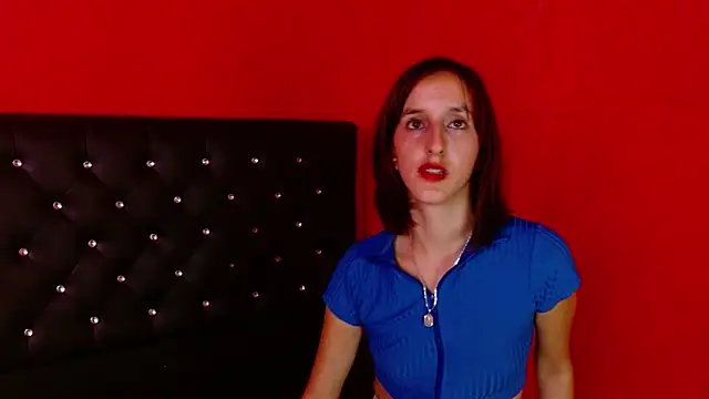 Snapshot of Ambar_Roux_ chatting on December 30, 2024, 4:08 pm Ambar Roux  online show from December 30, 2024, 4:08 pm