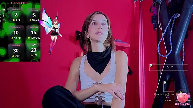 Snapshot of Ambar_Roux_ chatting on October 20, 2025, 1:44 pm Ambar Roux  online show from October 20, 2025, 1:44 pm