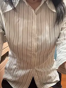 Snapshot of Mei_0906 chatting on February 7, 2026, 6:17 am Mei 0906 online show from February 7, 2026, 6:17 am