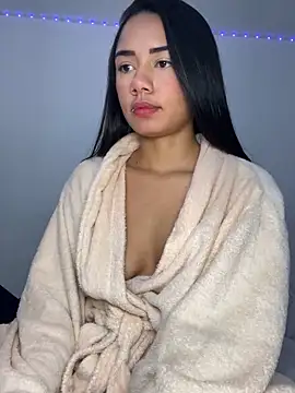  Luana online show from January 13, 2025, 12:24 pm