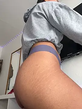  Luana online show from January 14, 2025, 8:52 am